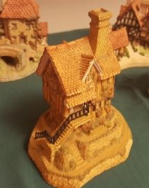 Assorted David Winters Cottage