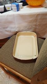 Enamel Pan Brown Eggshell White