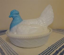 Milk glass kitchen hen