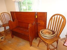 Is it a bench or a table? - converts to both!