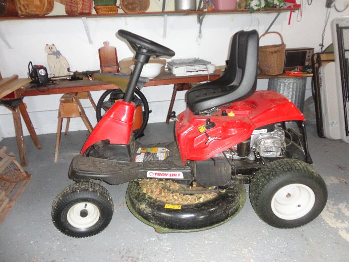 Troy Bilt ride on lawn mower - excellent condition - used for one season
