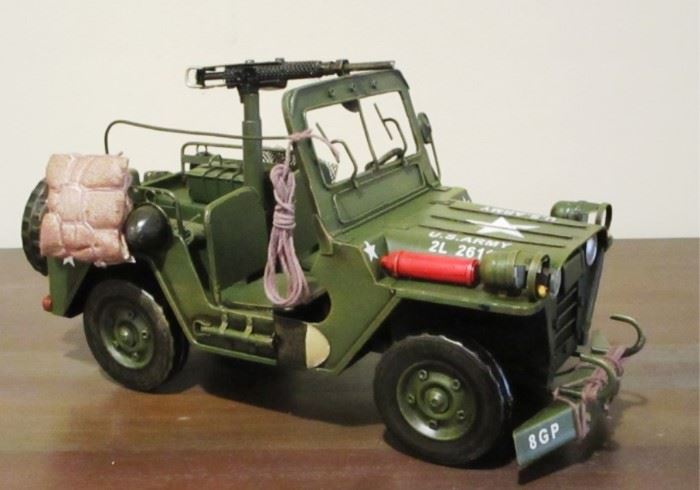 metal toy jeep