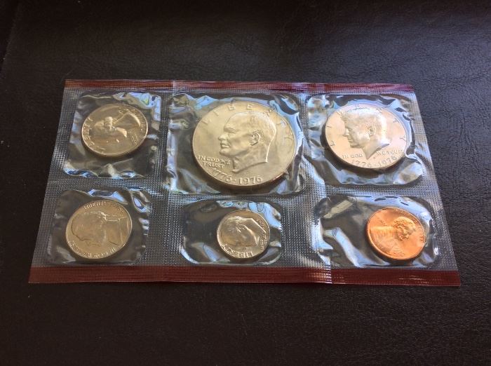 Uncirculated Coin Set.