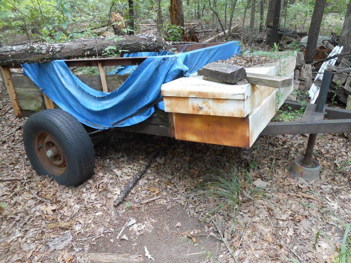 Short Trailer with Tool Box