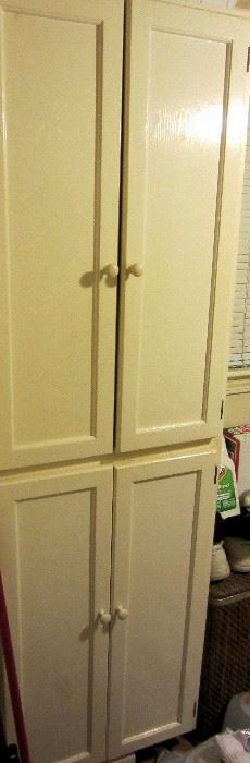 Pantry/Cabinet