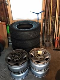 2014 TOYOTA TACOMA TIRES, RIMS AND BUSHINGS