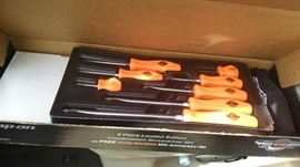 Snap on Harley Davidson screw driver set 100 