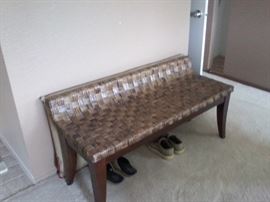 $100 bench 