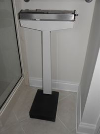 Doctor office type weight scale