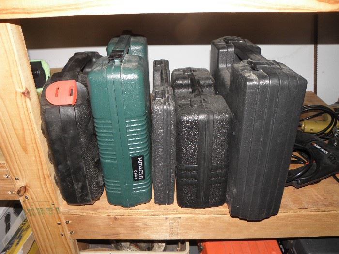 Nice electric and battery power tools in cases