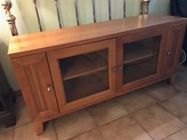 Media credenza