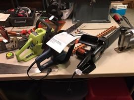 Electric pole saw, Hedge trimmer, 1 of two chain saws, Sabre saw and more.
