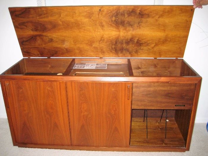 Vintage Barzilay walnut stereo cabinet