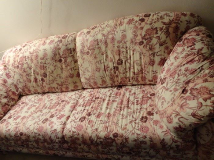 love seat hide a bed couch