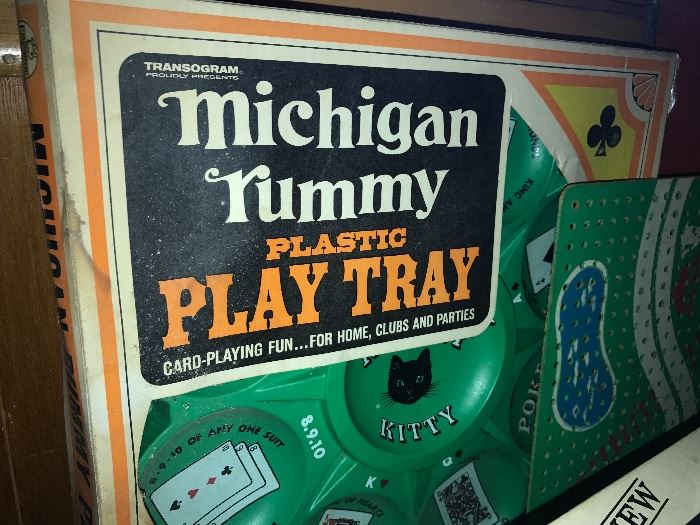 Michigan Rummy Plastic Play Tray