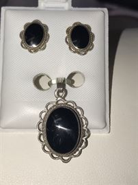 onyx and sterling pendant and earrings set