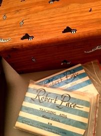 Lot's Of Teaching Aids...