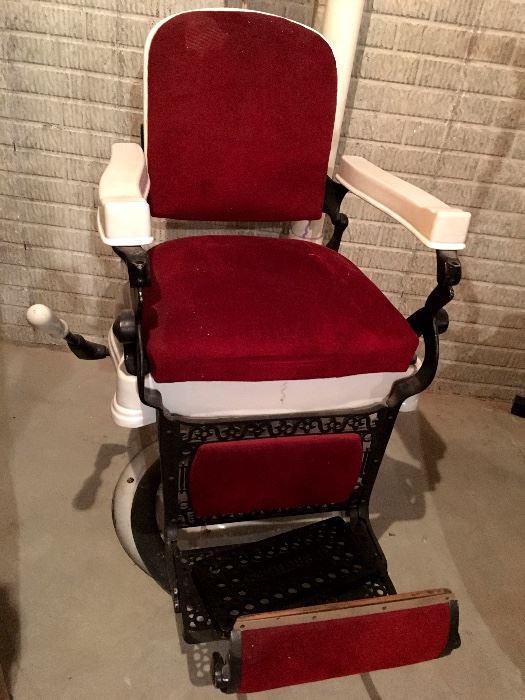 Hey Now...Want To Open A Salon?  Yep...It's A Antique Barber's Chair...