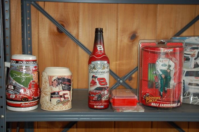 Beer steins/collectible bottles