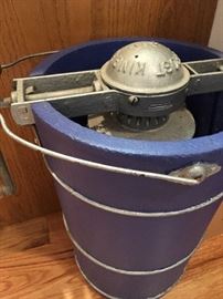 Ice Cream Maker