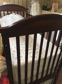 Crib- meets current safety regs