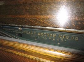 Netzow Antique upright piano
