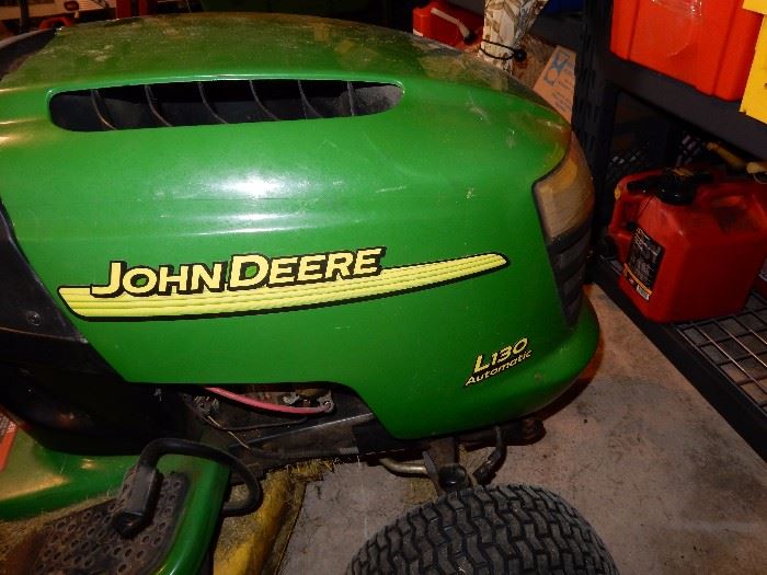 JOHN DEERE TRACTOR WITH BAGGER, SNOW THROWER AND WAGON ATTACHMENTS, L-130  420 hours, 48 inch cut