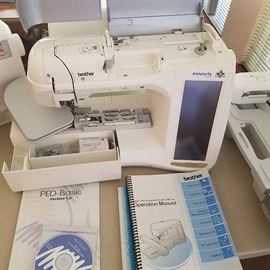 Brother Innov-is 4000D (Disney Ed) w/Accessories & Software (Original Manuals)