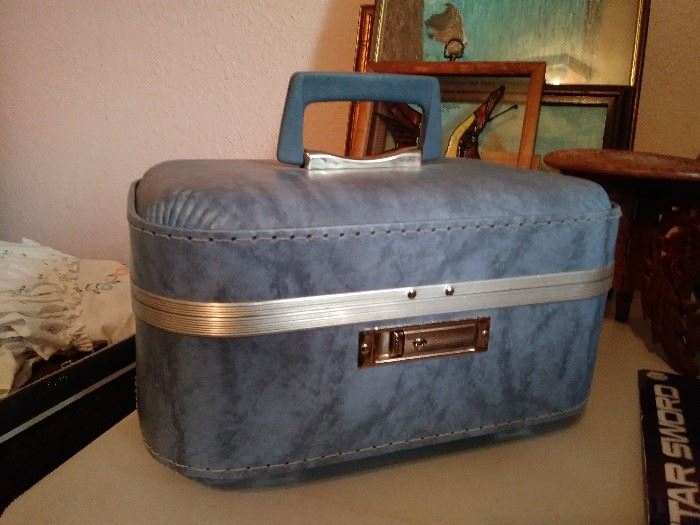 Vintage blue cosmetic case. 