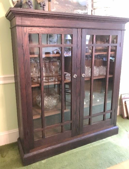 Mission/Arts & Craft 2 door cabinet, oak, adjustable shelves. Great detail and in great condition. Handsome.