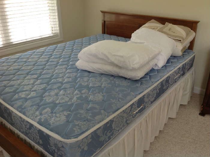 Queen Bed $ 260.00