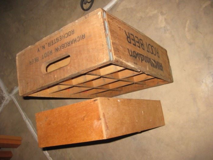 Vintage Richardson Soda crate
