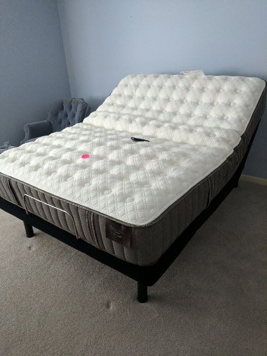 Stearns and foster adjustable mattress and electric frame
