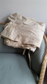 Linen "shabby chic" cover for Kneedler-Fauchere down filled sofa