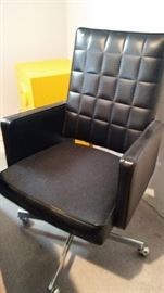 Vintage mid-century modern Doerner "Faultless" black leather swivel desk chair