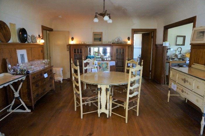 Note the Berkey and Gay dining set, buffet, and serving tray table