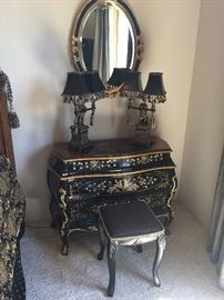 night stand lamps & mirror