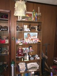 Barbie, Embroidered Items, Dolls with School Desk