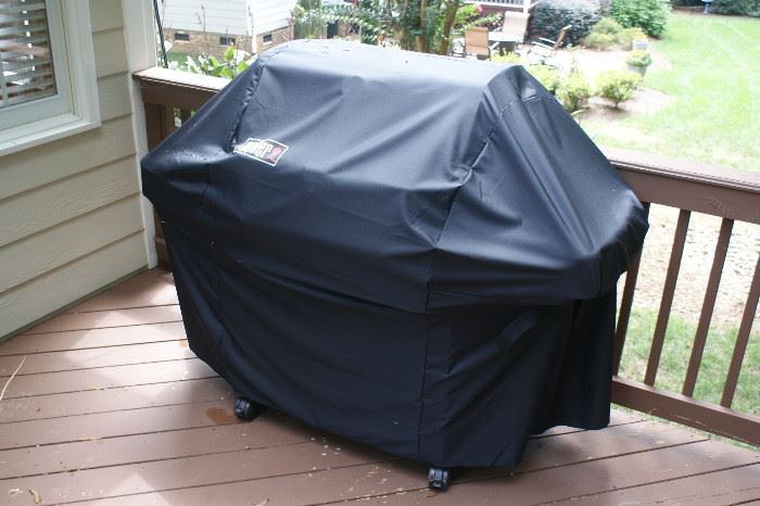 Weber grill (model 6537001) propane gas with side burner, electronic ignitor, grill cover with storage bag