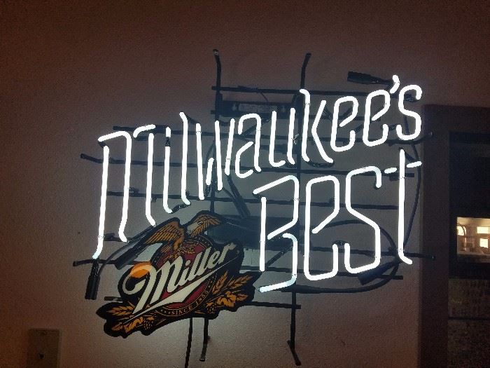 Milwaukee's Miller Best Neon Sign