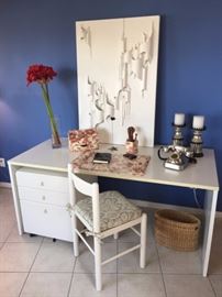 White Parson-style Desk with File
