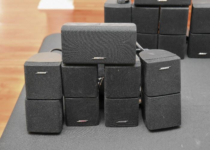 Bose Surround Sound Speaker System (2)