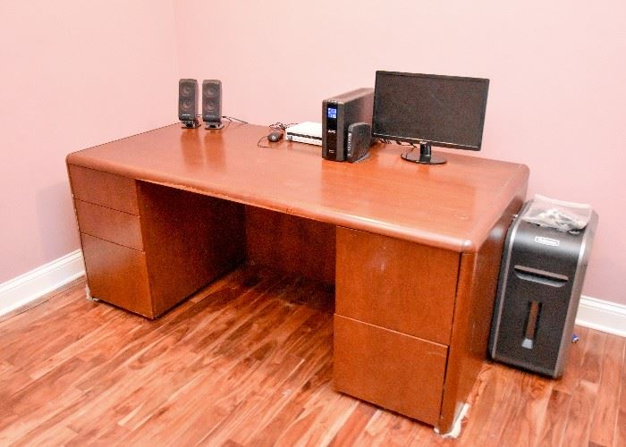 Computer / Office Desk, Computers & Hardware