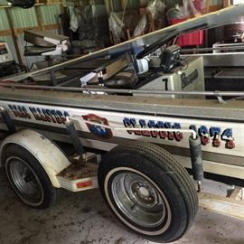 Bassmasters Classic 1974 competition bass boat
