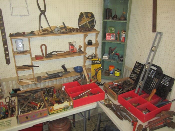 many older tools, and cool tool boxes