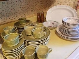 Dinnerware sets