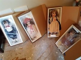 Gorham musical dolls