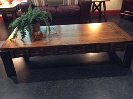 RUSTIC COFFEE TABLE