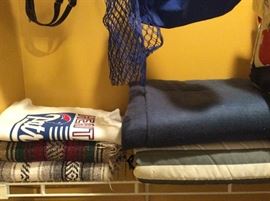 BLANKETS/INDIAN WOVEN