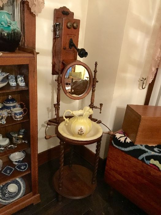 Victorian Washstand with Mirror, Bowl & Pitcher